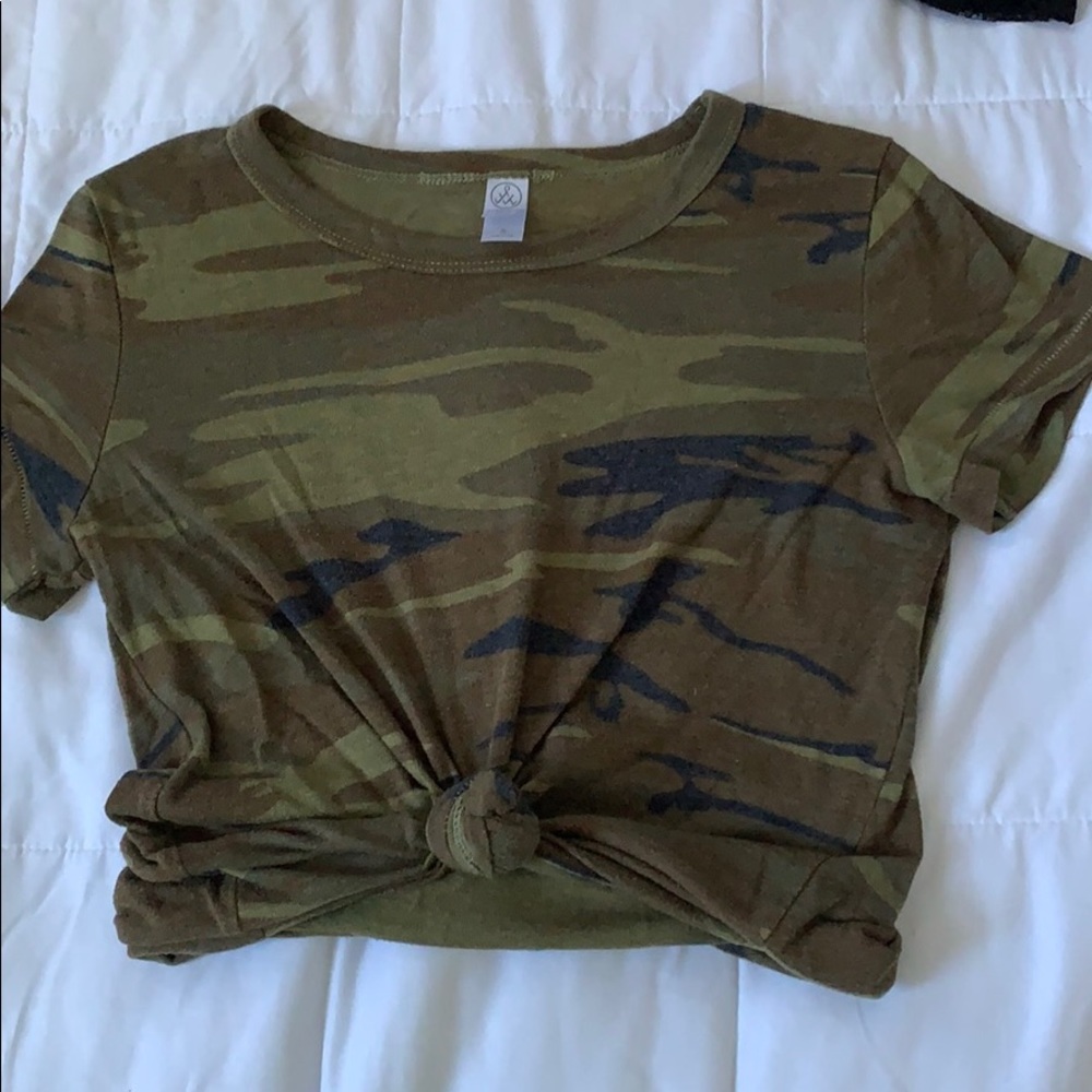 Camo crop top
